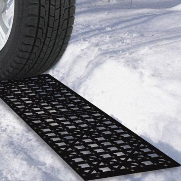 traction mat in snow for car
